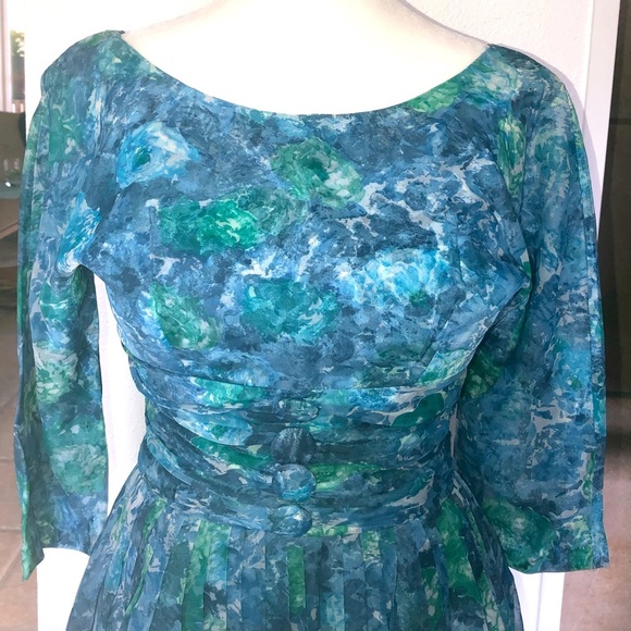 Vintage Custom made chiffon dress. Size Small. - Picture 4 of 10